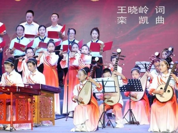 天创网  中央音乐学院师生“双实践”赴上杭古田举办专场音乐会